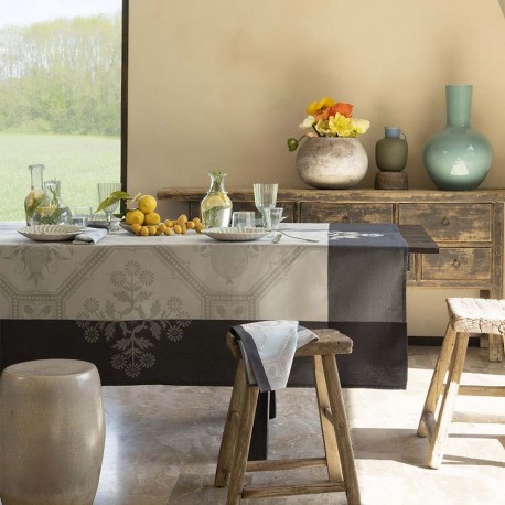 Nappes enduites Hacienda Horizon, Le Jacquard Français